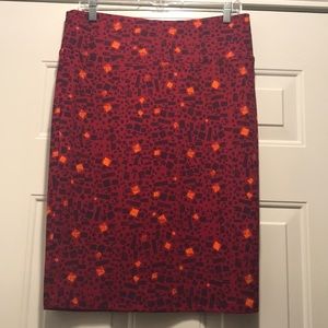 Lularoe Cassie Pencil Skirt, Large, pink bkgd, EUC